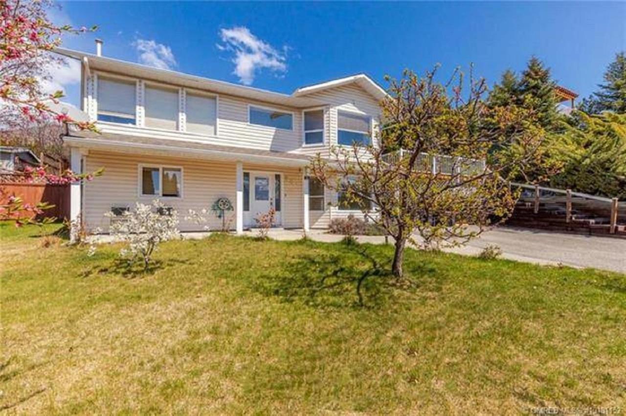 Rodee Homestay West Kelowna Bagian luar foto