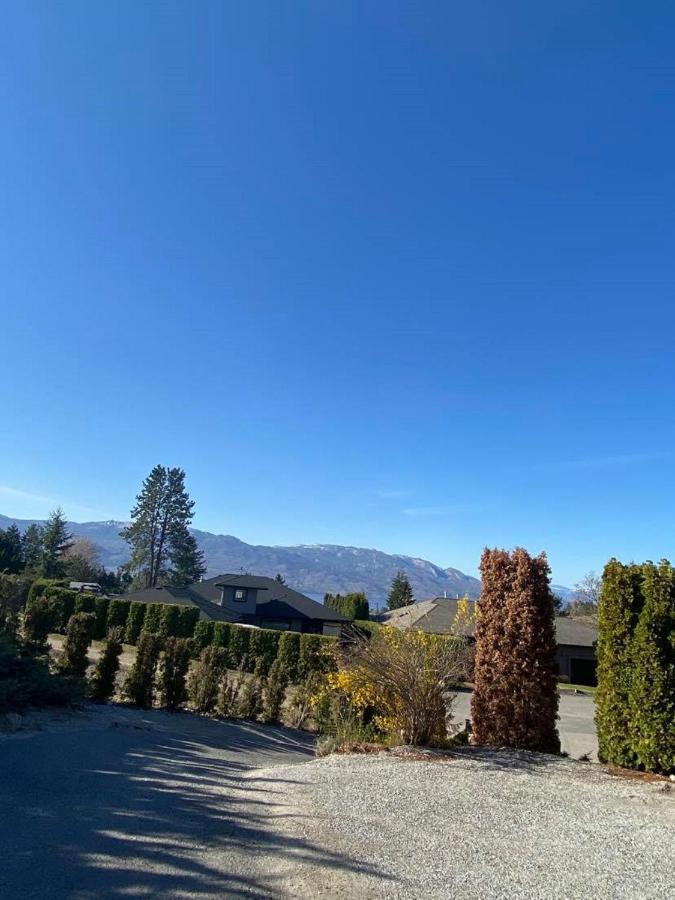 Rodee Homestay West Kelowna Bagian luar foto