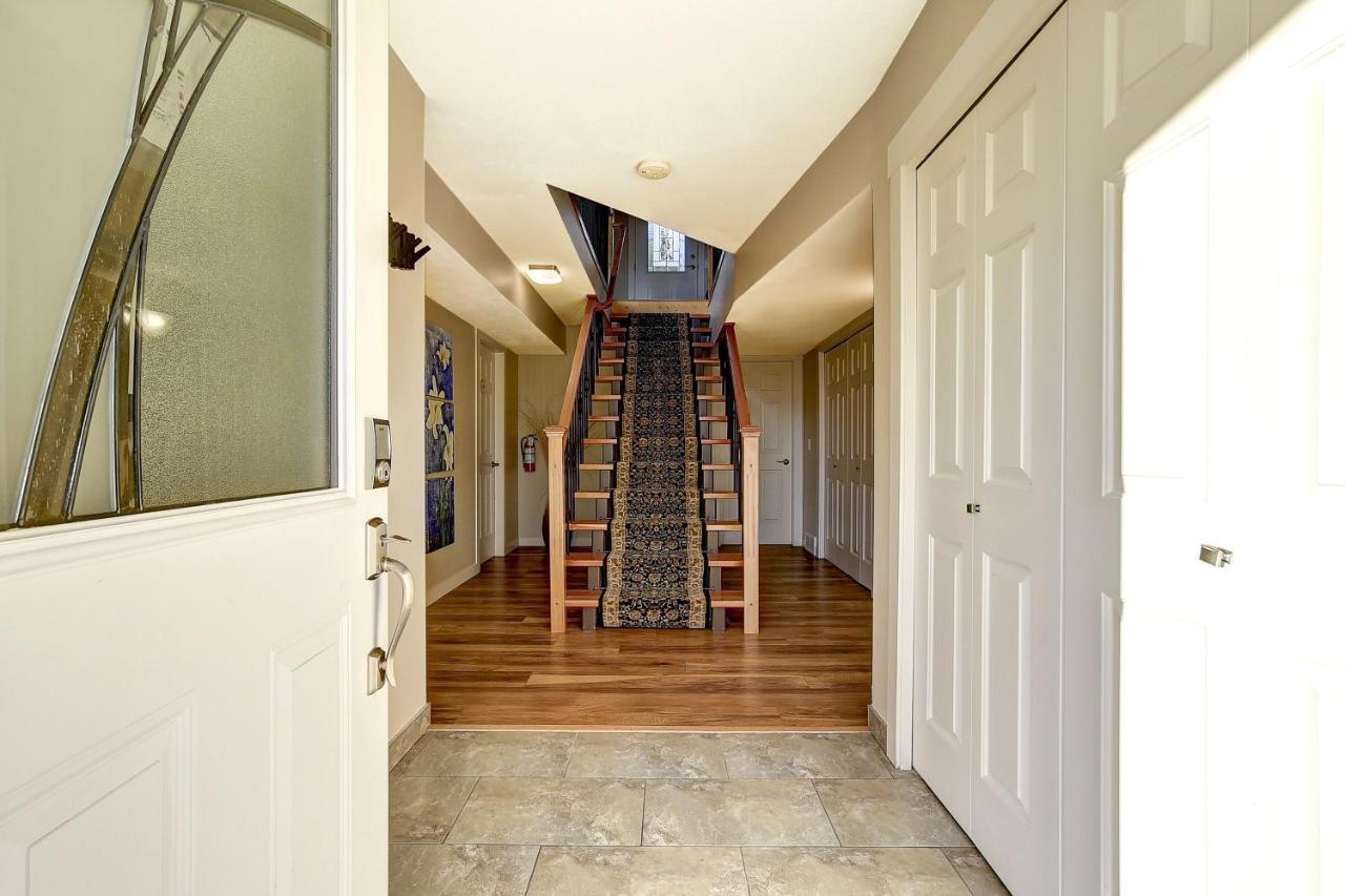 Rodee Homestay West Kelowna Bagian luar foto
