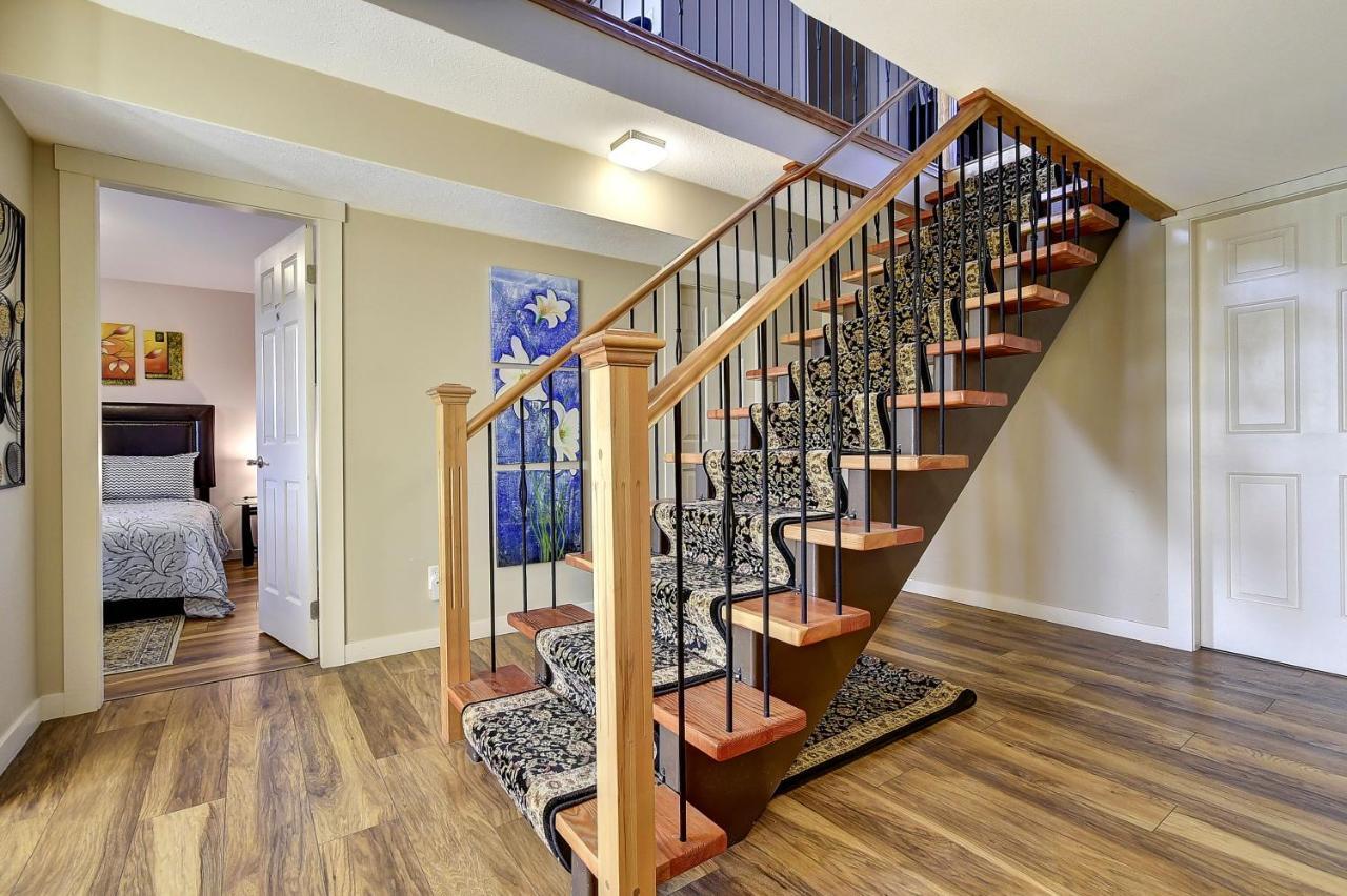 Rodee Homestay West Kelowna Bagian luar foto
